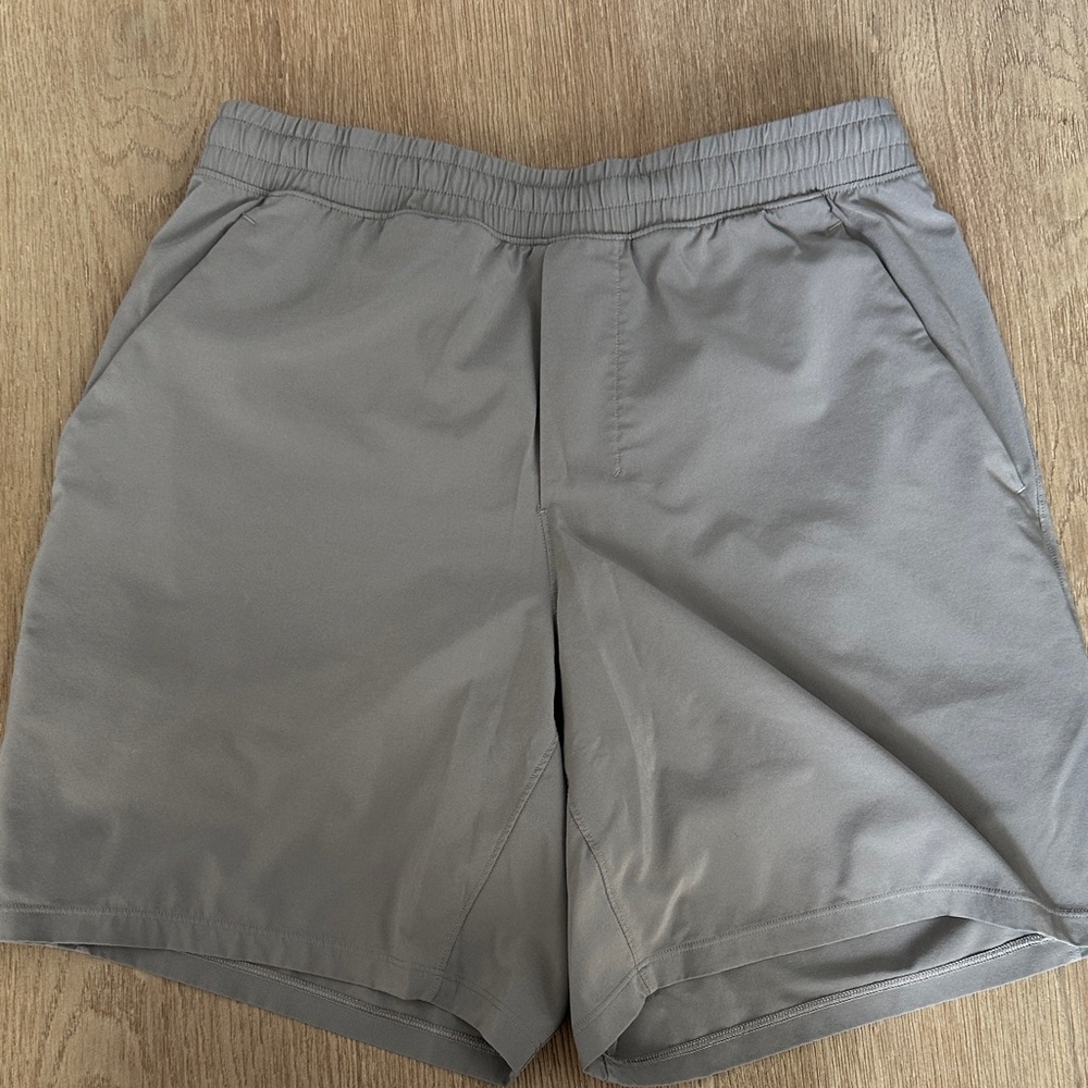 lululemon athletica Men's Athletic Gray Shorts
